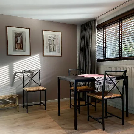 In The Heart Of شقة *